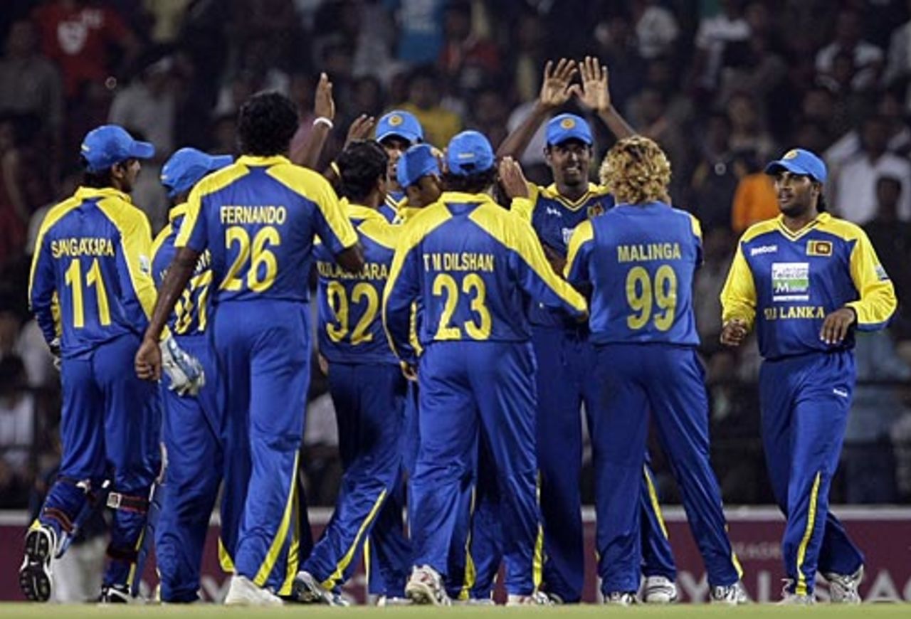 The Sri Lankans celebrate Virender Sehwag's wicket, India v Sri Lanka, 1st Twenty20, Nagpur, December 9, 2009