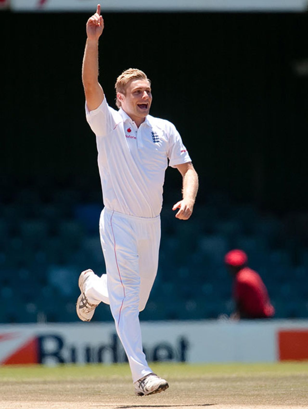 Luke Wright struck before lunch to enhance his prospects of a Test debut, South African Invitational XI v England XI at East London, December 12, 2009