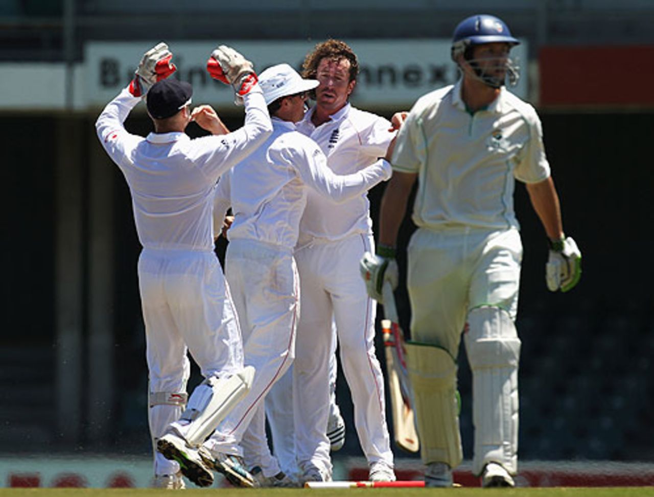 Ryan Sidebottom claims the wicket of Divan van Wyk, South African Invitational XI v England XI at East London, December 12, 2009 