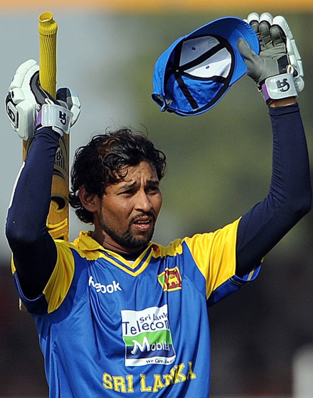 Tillakaratne Dilshan reached his century off 73 balls, India v Sri Lanka, 1st ODI, Rajkot, December 15, 2009