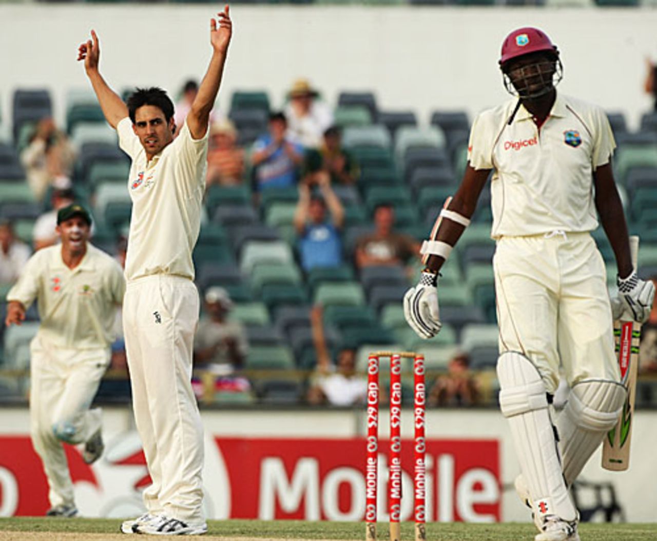 Mitchell Johnson is happy to see the back of Sulieman Benn, Australia v West Indies, 3rd Test, Perth, 4th day, December 19, 2009