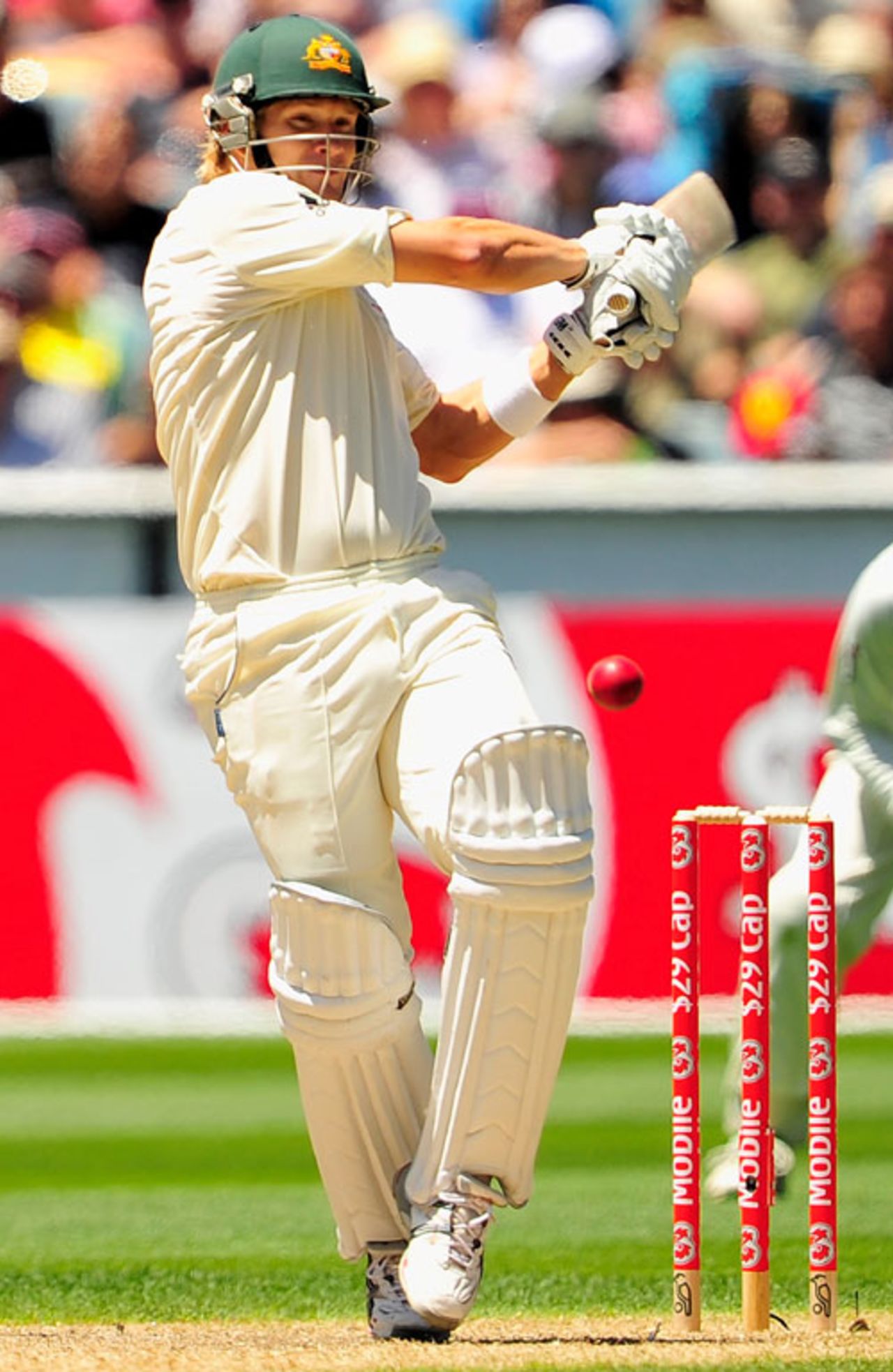 Shane Watson shows his style, Australia v Pakistan, 1st Test, Melbourne, December 26, 2009