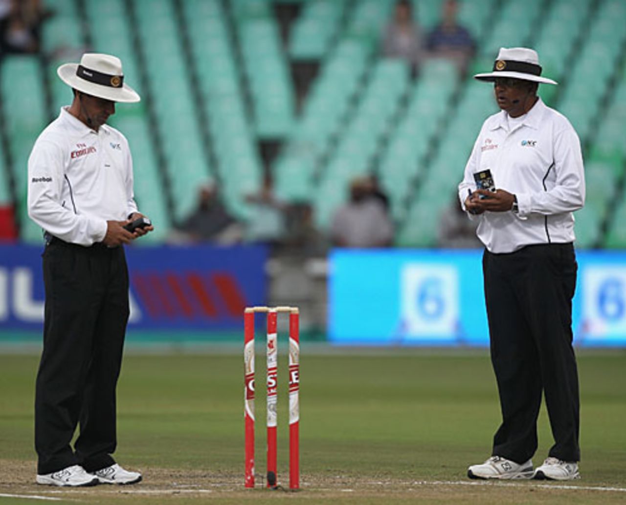 The umpires check the light meter, South Africa v England, 2nd Test, Durban, December 27, 2009