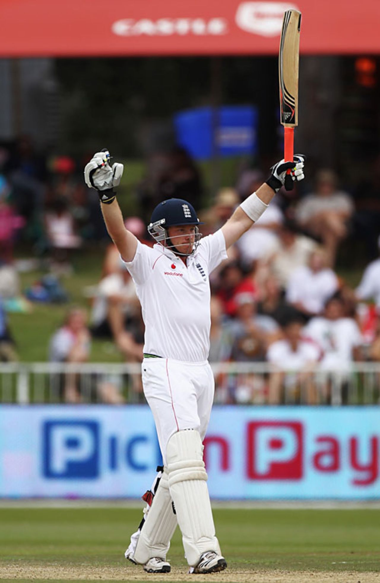 Ian Bell celebrates his ninth Test hundred, which helped put England in a strong position on day four, South Africa v England, 2nd Test, Durban, December 29, 2009 