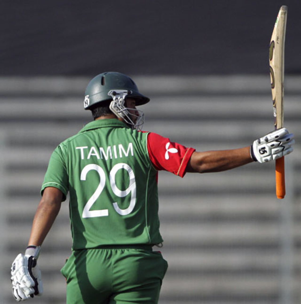 Tamim Iqbal celebrates his half-century, Bangladesh v India, Tri-series, 3rd ODI, Mirpur, January 7, 2010