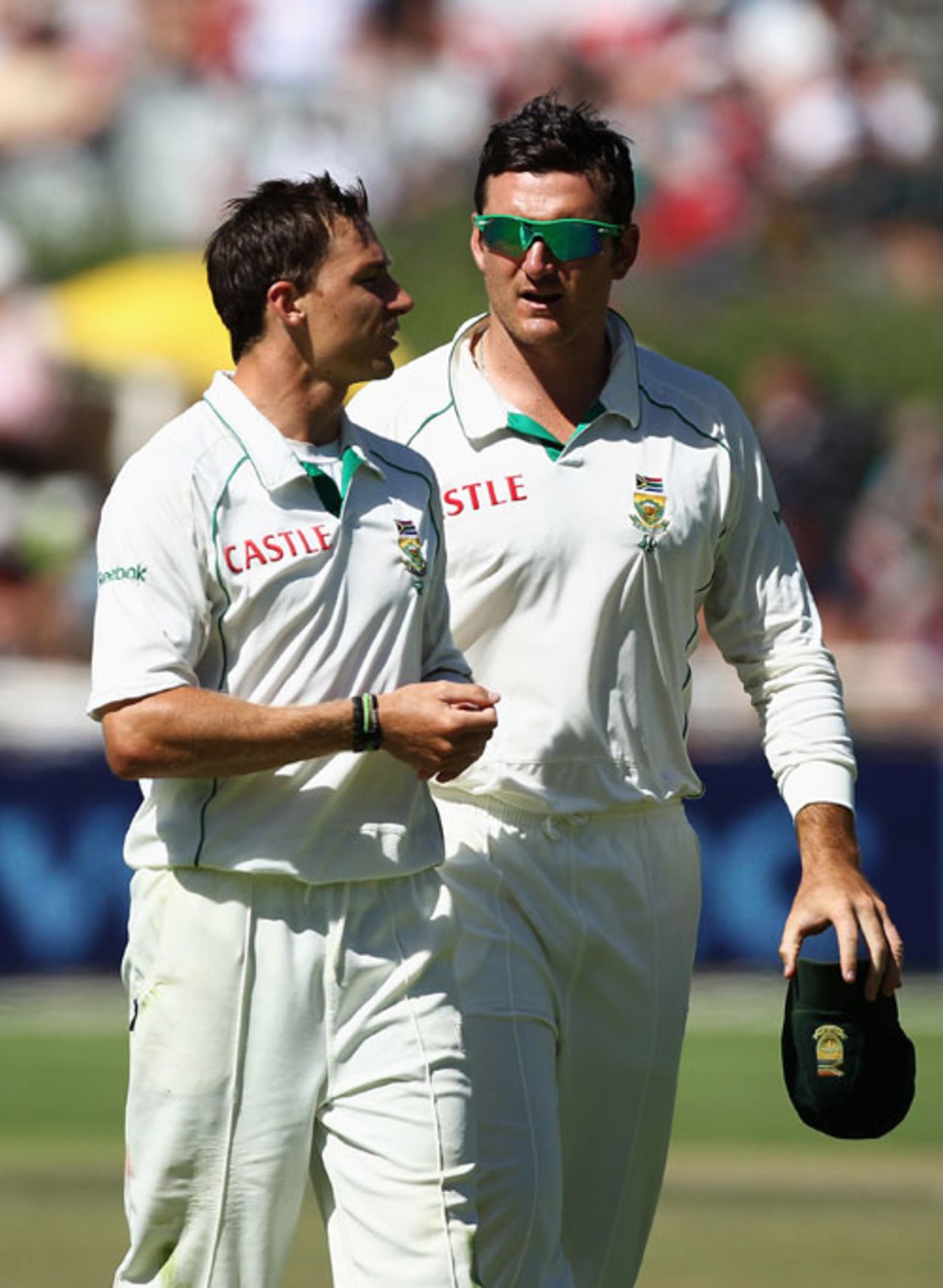 Dale Steyn could not provide his captain with the breakthrough South Africa needed, England v South Africa, 3rd Test, Cape Town, 7 January, 2010