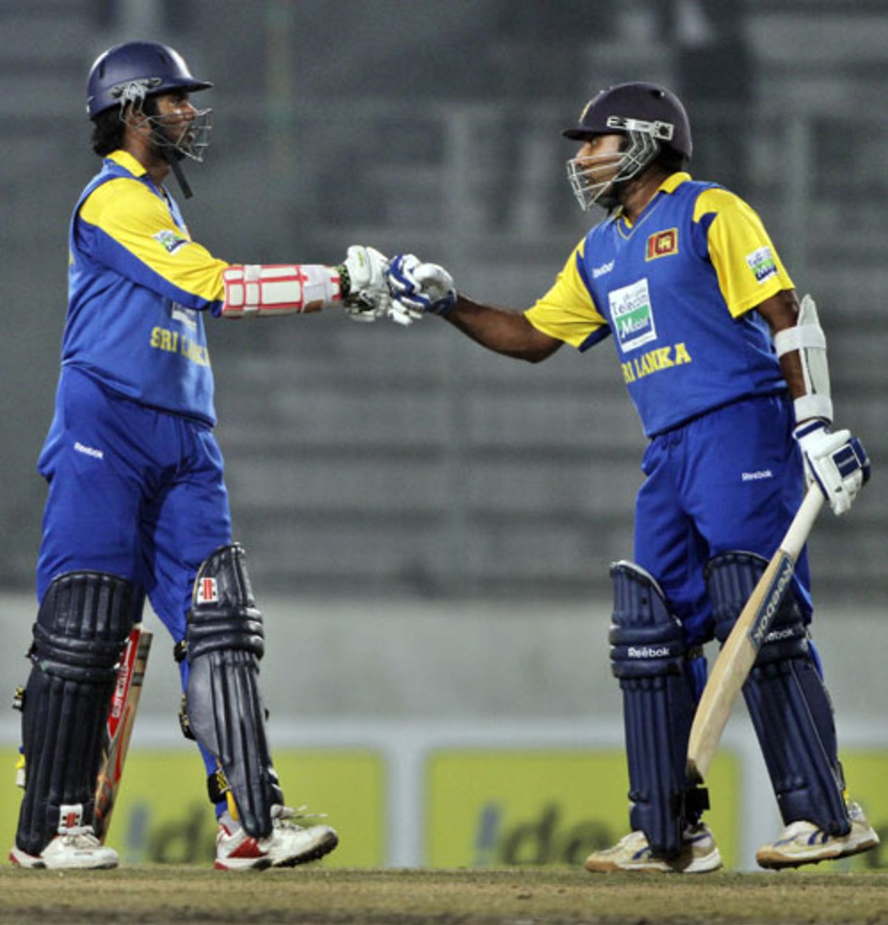 Mahela Jayawardene and Upul Tharanga egg each other on, Bangladesh v Sri Lanka, Tri-series, 4th ODI, Mirpur, January 8, 2010