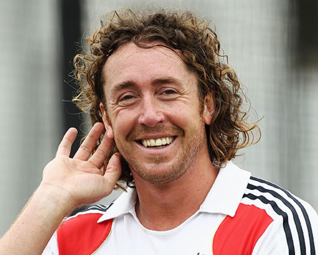 Ryan Sidebottom is all smiles after his recall to the England side for the crucial final Test, South Africa v England, 4th Test, Johannesburg, January 14, 2010