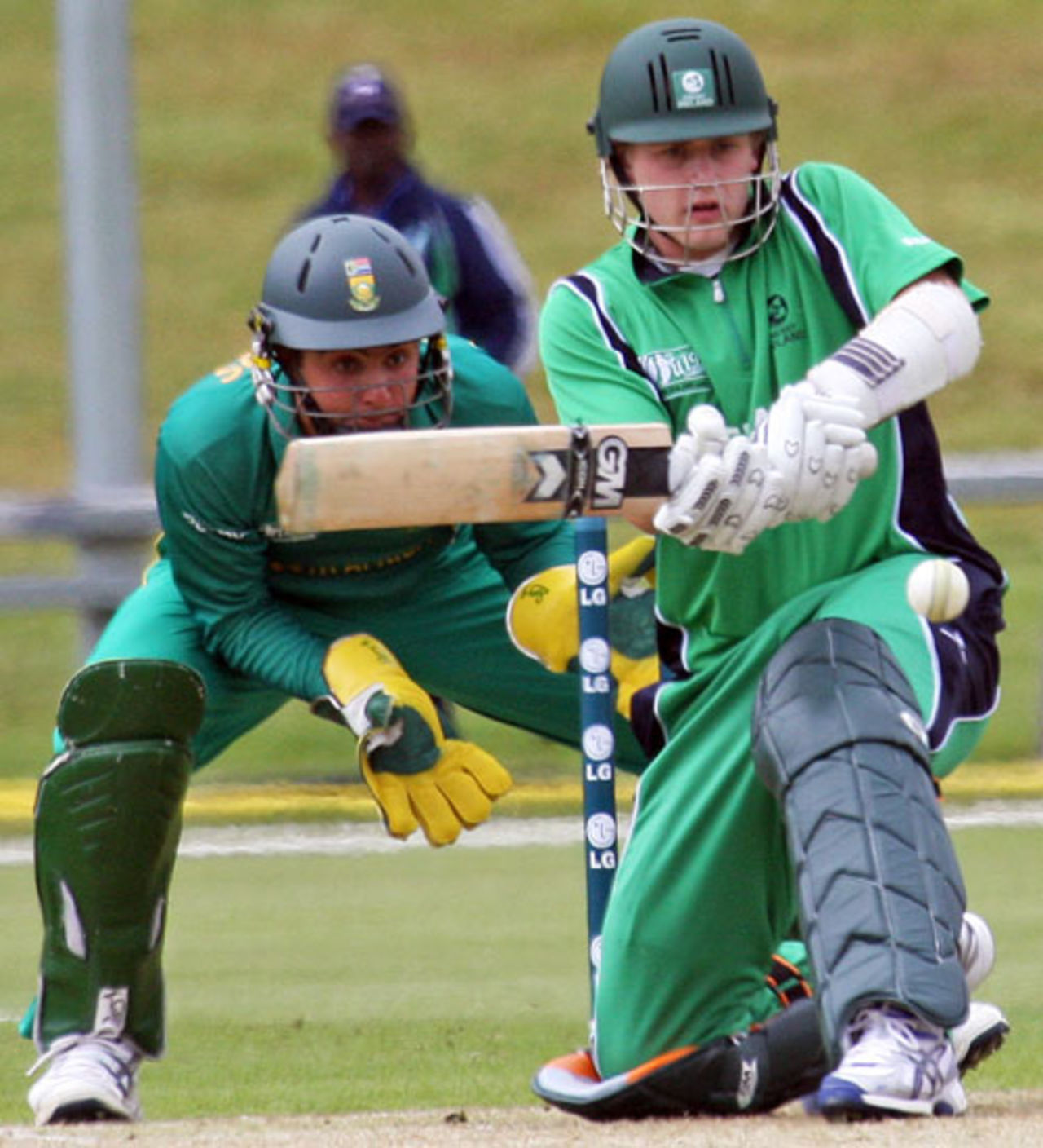 Ireland's Ben Ackland sweeps during his 66,  Ireland Under-19s v South Africa Under-19s, 3rd Match, Group B, ICC Under-19 World Cup, Queenstown, January 15, 2009