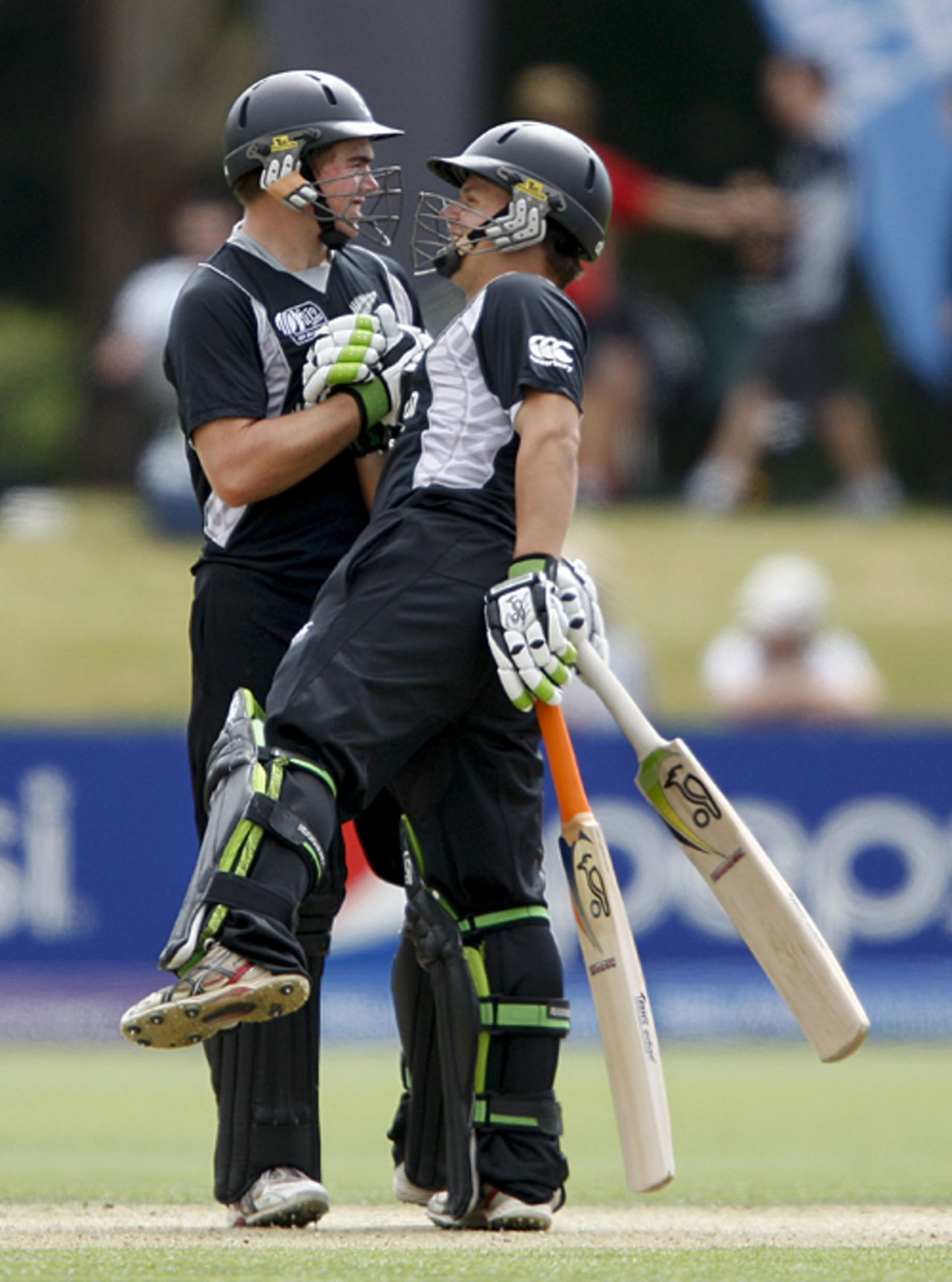 Tom Latham and Craig Cachopa celebrate victory, New Zealand Under-19s v Zimbabwe Under-19s, 19th Match, Group C, ICC Under-19 World Cup, Lincoln, January 19, 2010