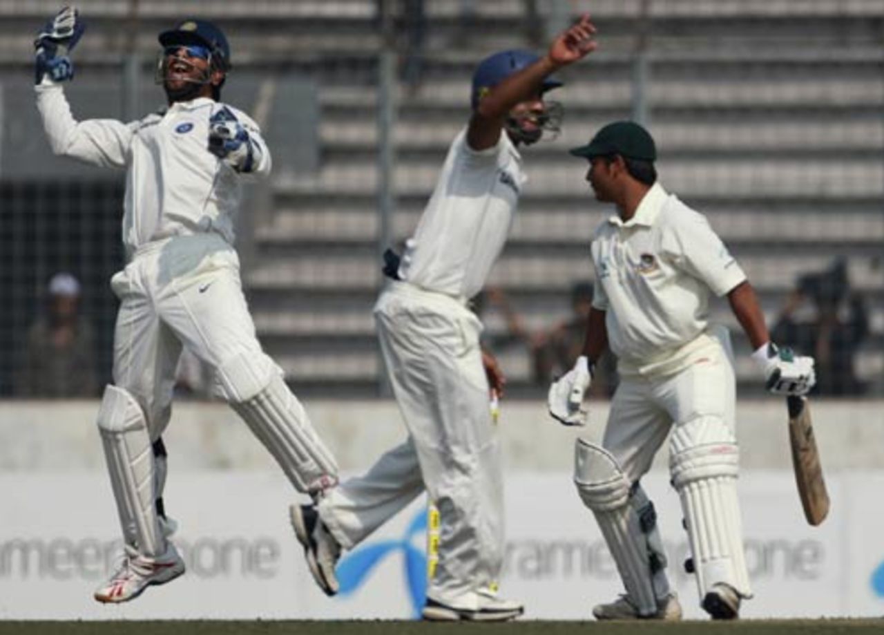 MS Dhoni jumps for joy after getting rid of Mohammad Ashraful, Bangladesh v India, 2nd Test, Mirpur, 4th day, January 27, 2010