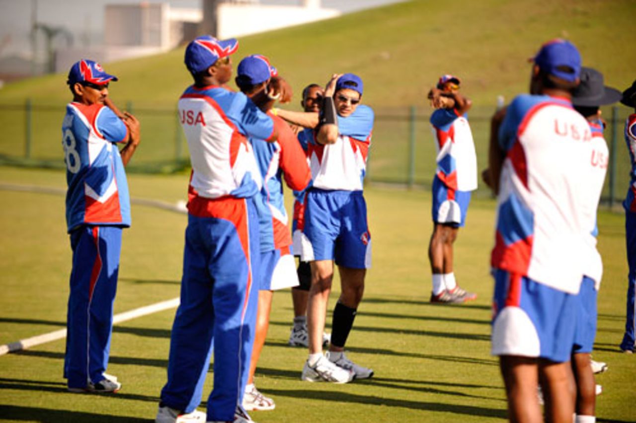USA warm up before their opening game against Scotland, ICC World Twenty20 Qualifiers, February 9, 2010