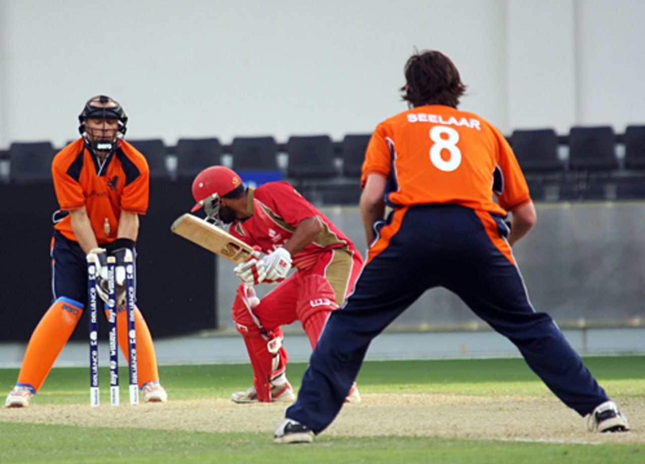 Ashish Bagai is bowled by Pieter Seelaar, Canada v Nethlands, ICC World Twenty20 Qualifiers, February 9, 2010