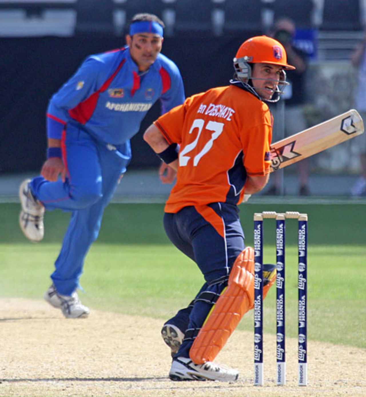 Ryan ten Doeschate guided Netherlands home with the bat, Afghanistan v Netherlands, ICC World Twenty20 Qualifiers, Dubai, February 12, 2010