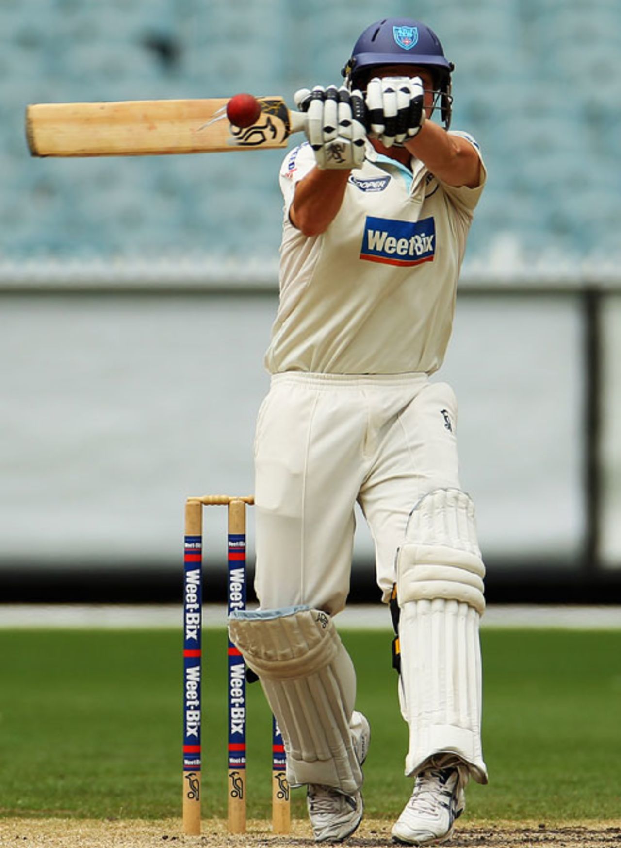 Steven Smith hooks during his enterprising hundred, Victoria v New South Wales, Sheffield Shield, 4th day, MCG, February 15, 2010