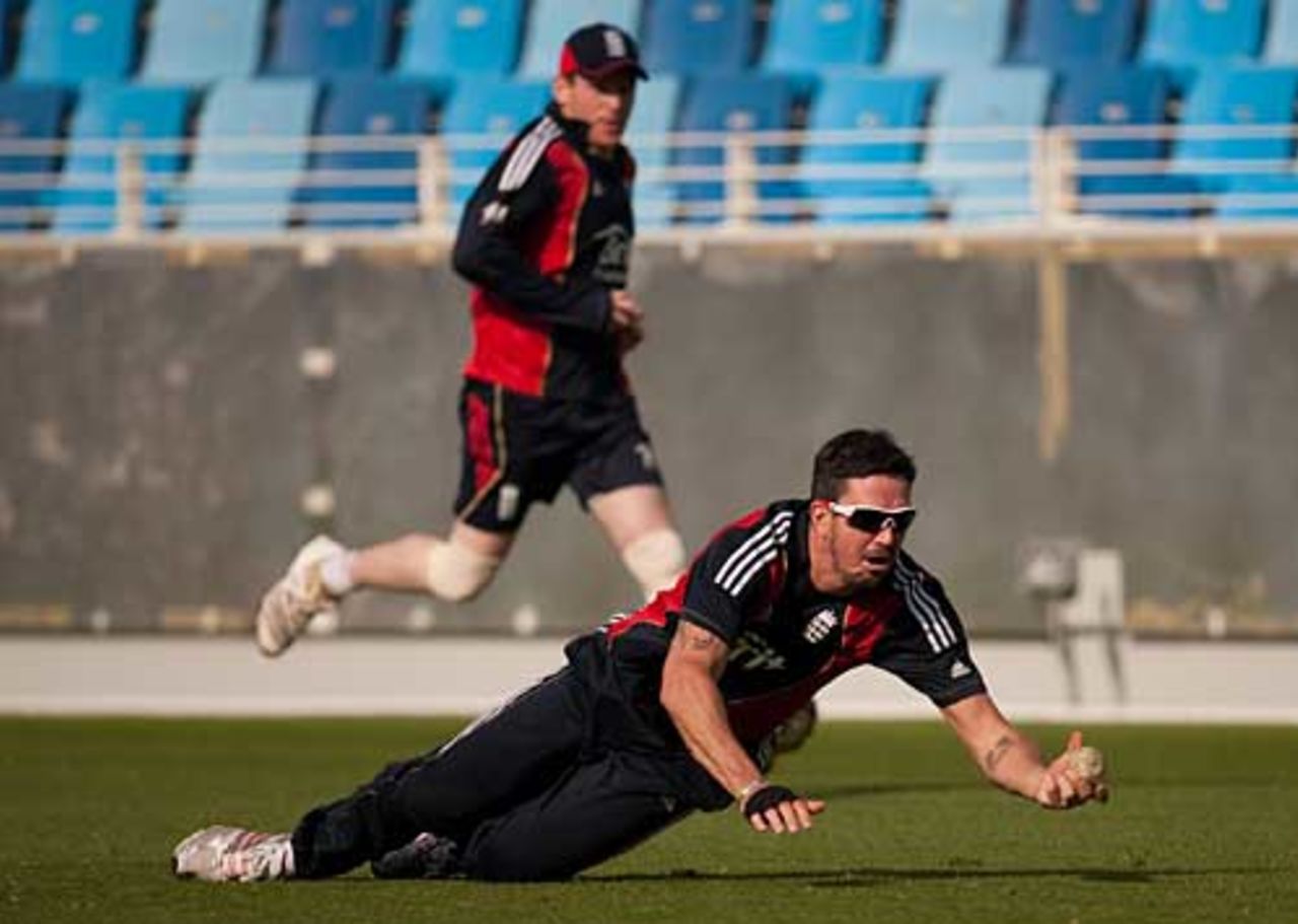 Kevin Pietersen throws himself around during fielding drills, Dubai, February 14, 2010
