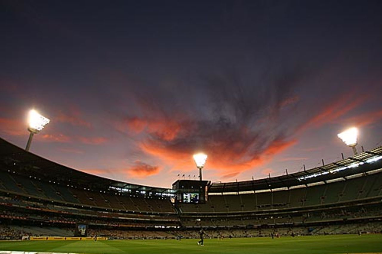 The MCG under lights, Australia v West Indies, 5th ODI, Melbourne, 19 February, 2010