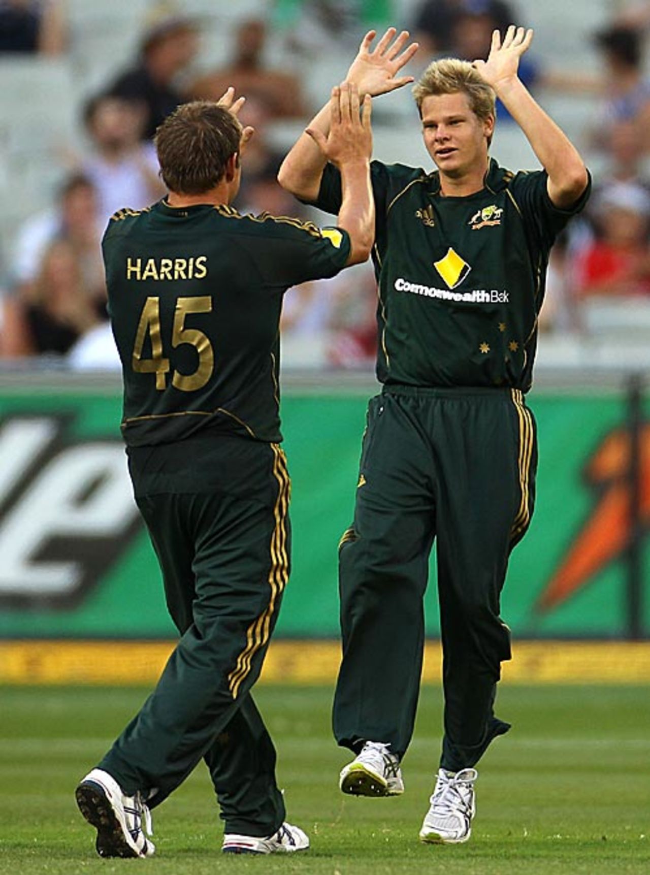 Steven Smith and Ryan Harris celebrate a wicket, Australia v West Indies, 5th ODI, Melbourne, 19 February, 2010