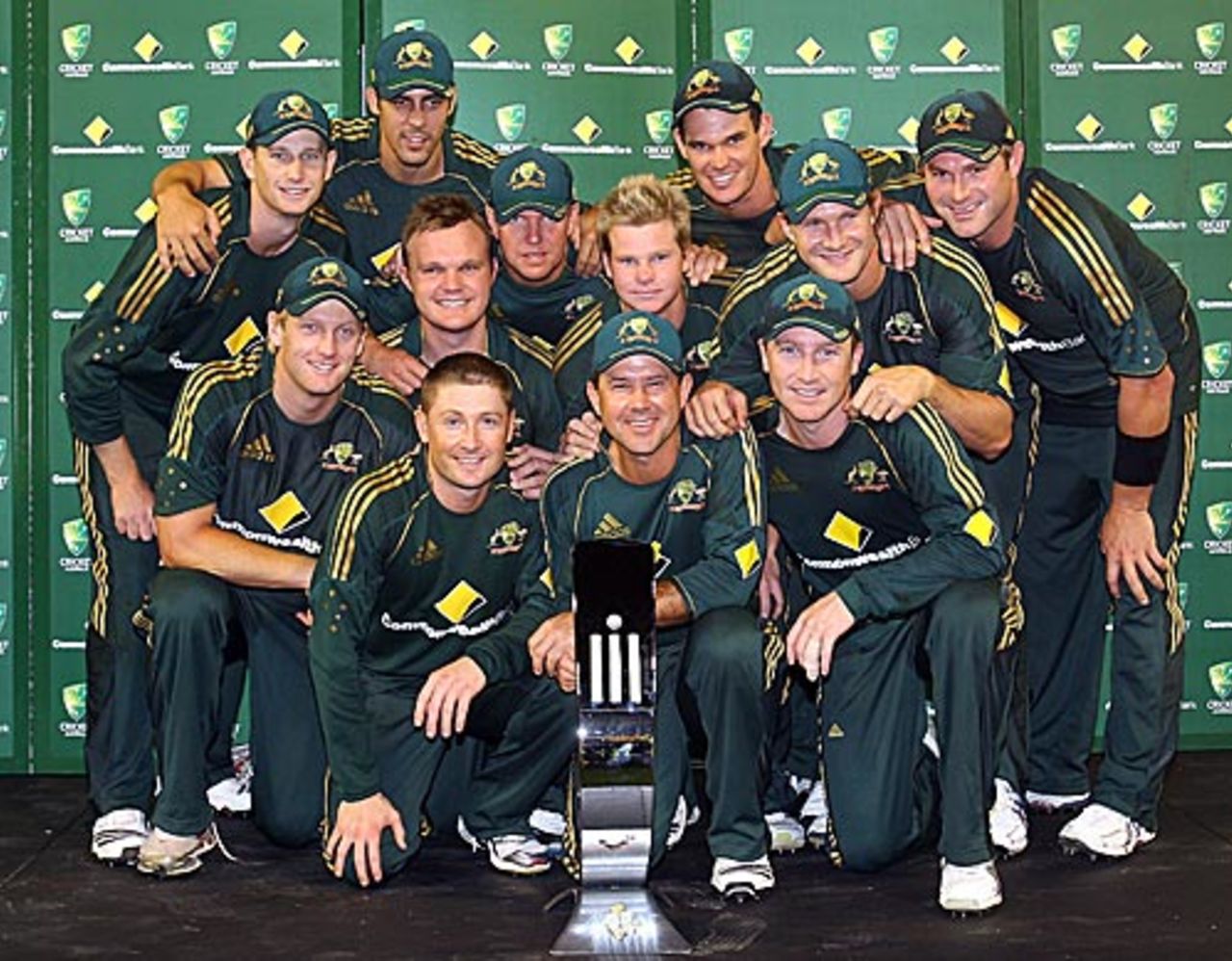 Australia bask in their 4-0 win over West Indies, Australia v West Indies, 5th ODI, Melbourne, 19 February, 2010