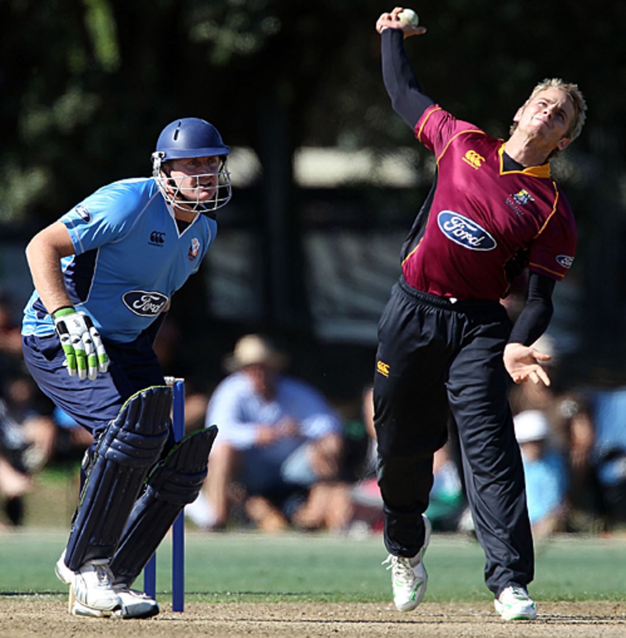 Kane Williamson picked up five wicket to bowl Northern Districts to victory, Auckland v Northern Districts, NZC One Day Competition final, Auckland, February 21, 2010