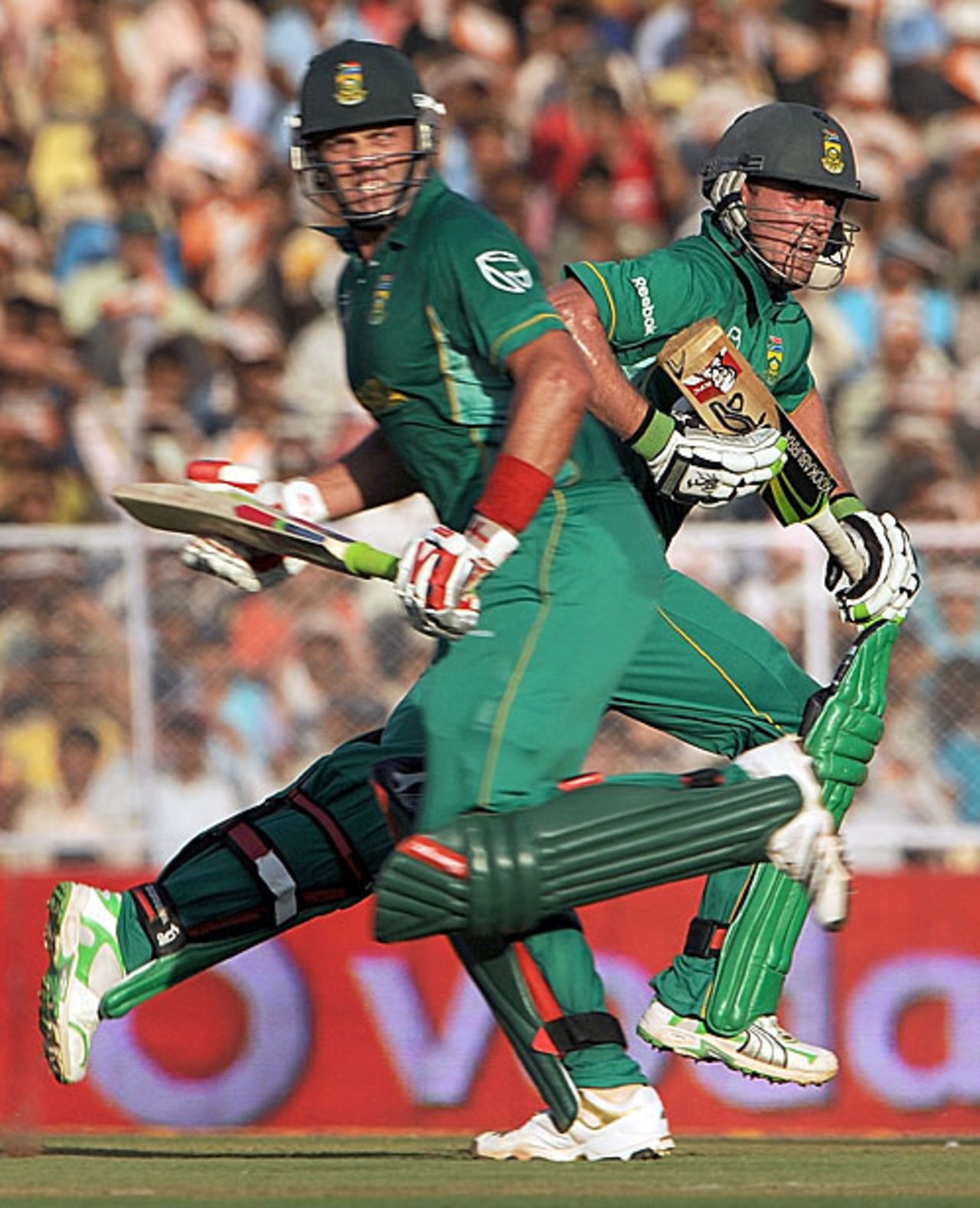 AB de Villiers and Jacques Kallis added a massive 173 for the third wicket, India v South Africa, 3rd ODI, Ahmedabad, February 27, 2010
