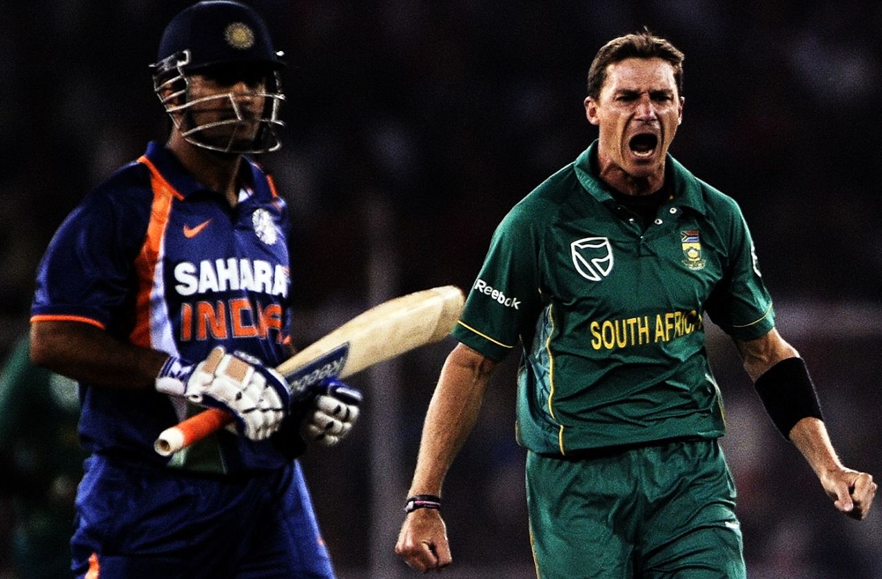 Dale Steyn got the key wicket of MS Dhoni, India v South Africa, 3rd ODI, Ahmedabad, February 27, 2010