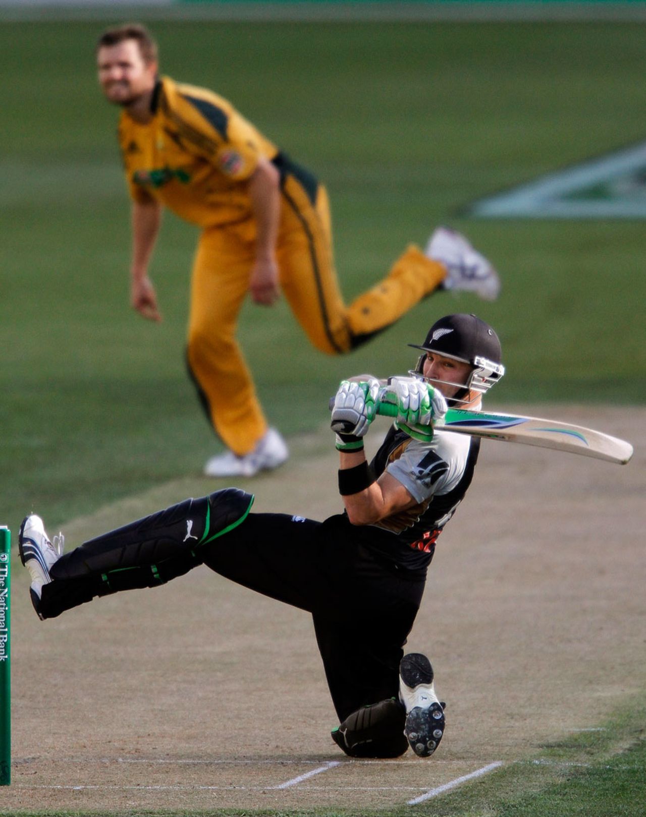 Brendon McCullum gets a bit unorthodox, to say the least, New Zealand v Australia, 2nd Twenty20 international, Christchurch, February 28, 2010