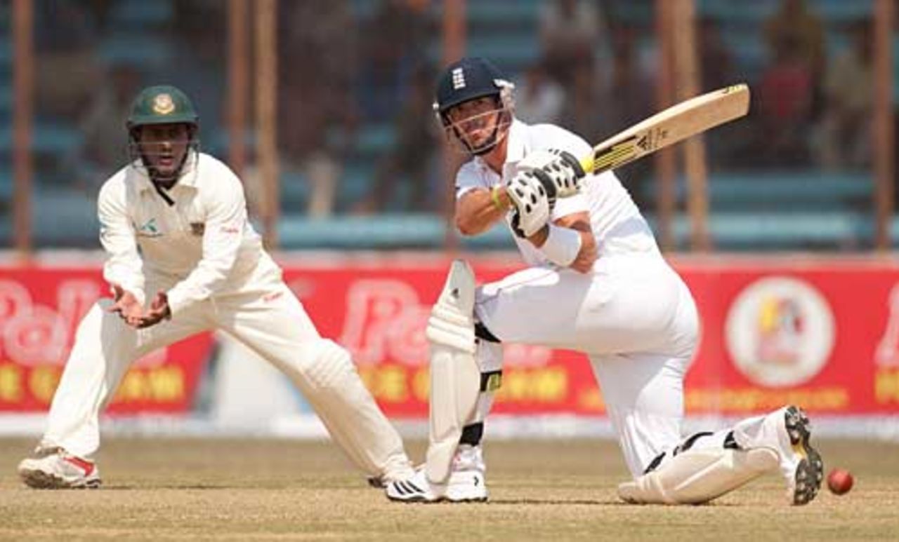 Kevin Pietersen showed a long-awaited return to form, Bangladesh v England, 1st Test, Chittagong, March 12, 2010