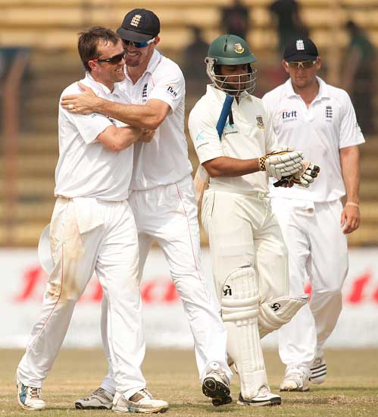 Graeme Swann collected his fifth five-wicket haul in Tests, Bangladesh v England, 1st Test, Chittagong, March 14, 2010