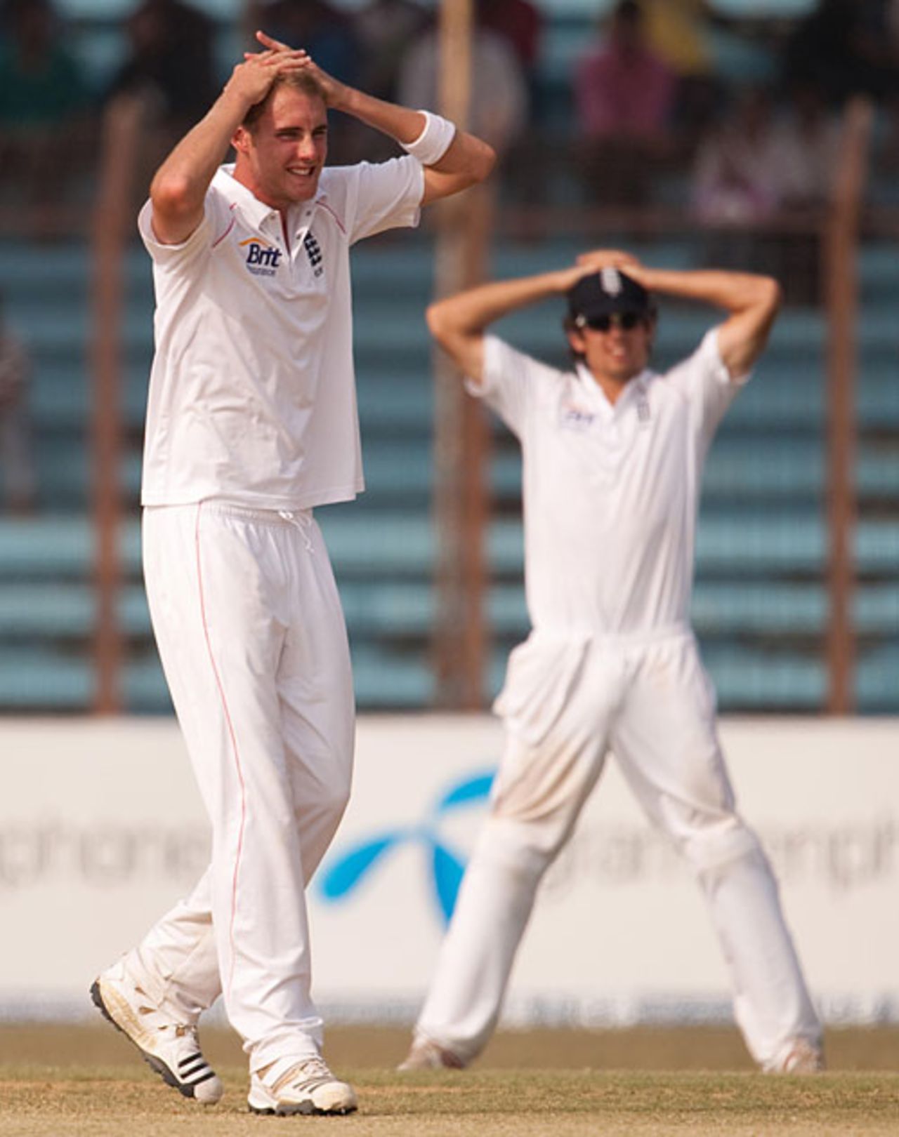 Stuart Broad and the rest of England's bowlers were made to toil on a hot afternoon in Chittagong, Bangladesh v England, 1st Test, Chittagong, March 15, 2010