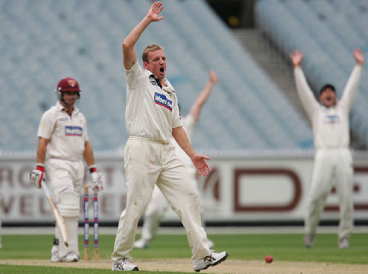 Damien Wright caused some problems for Queensland, Victoria v Queensland, Sheffield Shield final, MCG, March 18, 2010