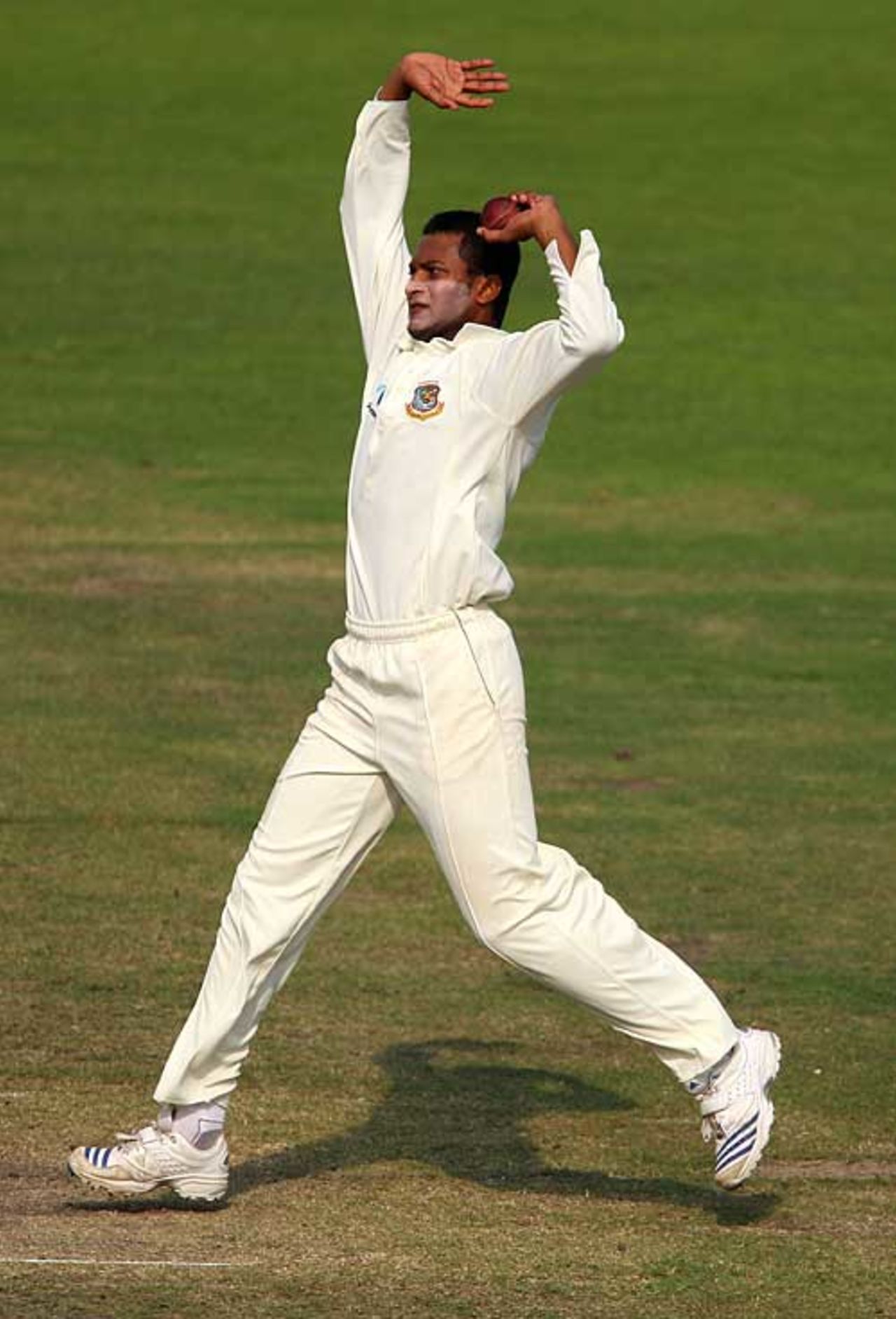 By the end of the third day Shakib Al Hasan had sent down a mammoth 57 overs, Bangladesh v England, 2nd Test, Dhaka, 3rd day, March 22, 2010