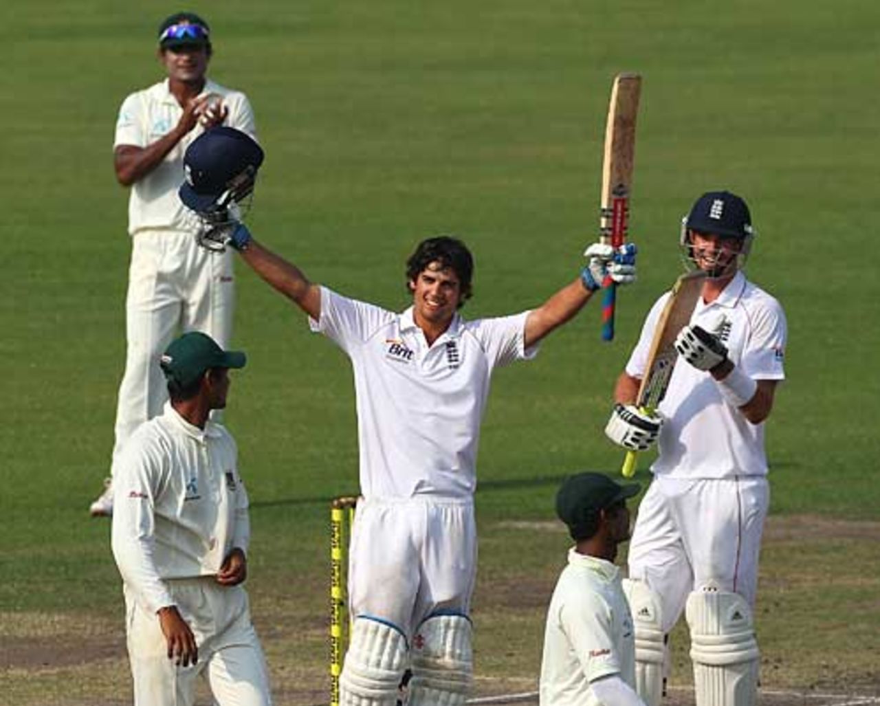 Alastair Cook celebrates his hundred as he takes England to victory, Bangladesh v England, 2nd Test, Dhaka, 5th day, March 24, 2010