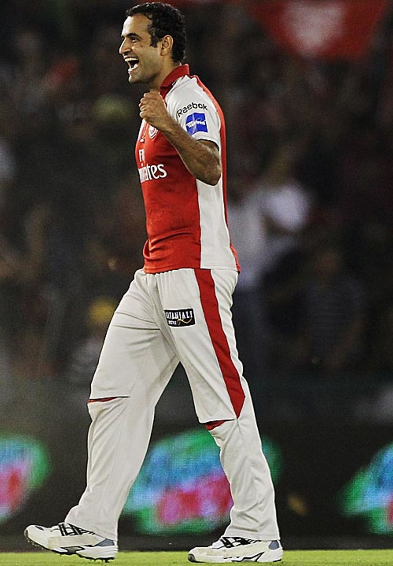 Irfan Pathan dented Mumbai Indians with three wickets, Kings XI Punjab v Mumbai Indians, IPL, Mohali, April 9, 2010