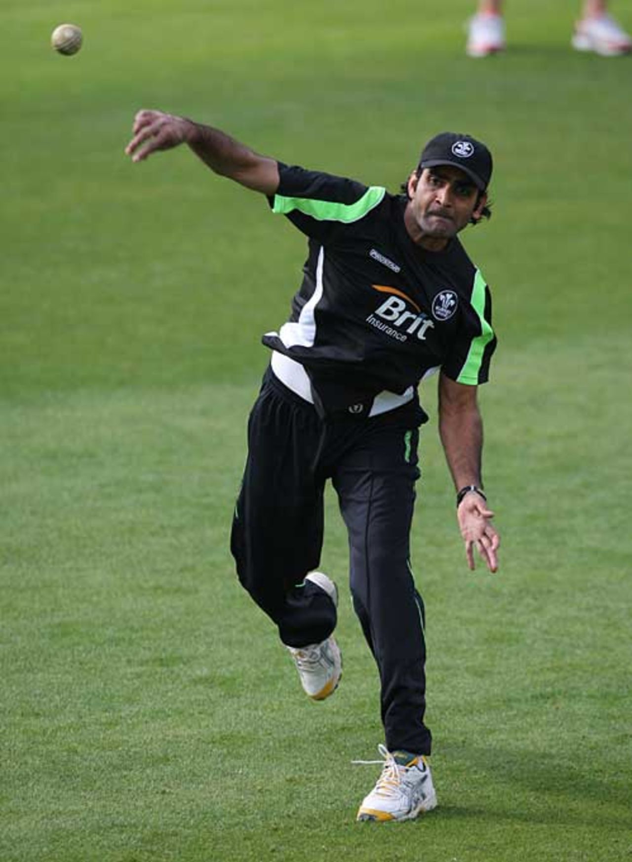 Rao Iftikhar Anjum has arrived in England for his spell with Surrey, The Oval, April 11, 2010