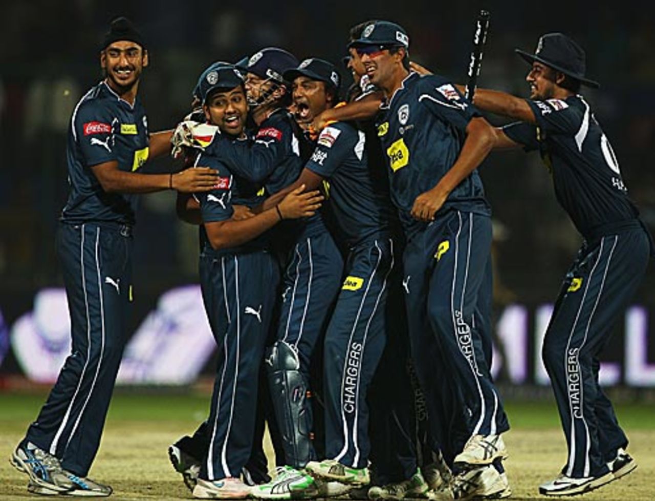 Deccan Chargers celebrate their qualification for the semi-finals, Delhi Daredevils v Deccan Chargers, IPL, Delhi, April 18, 2010