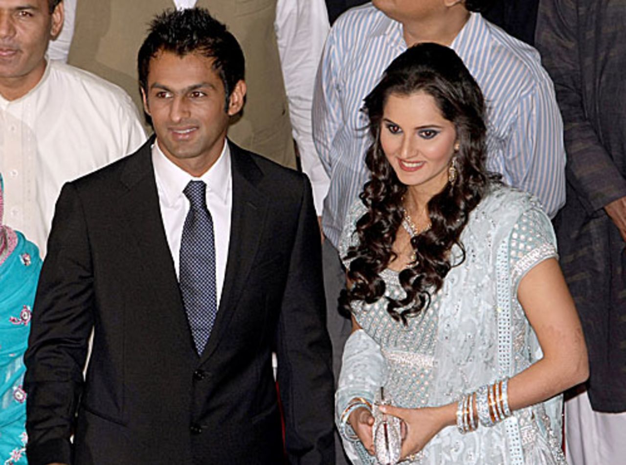 Shoaib Malik and Sania Mirza at their wedding reception in Pakistan, Lahore, April 27, 2010