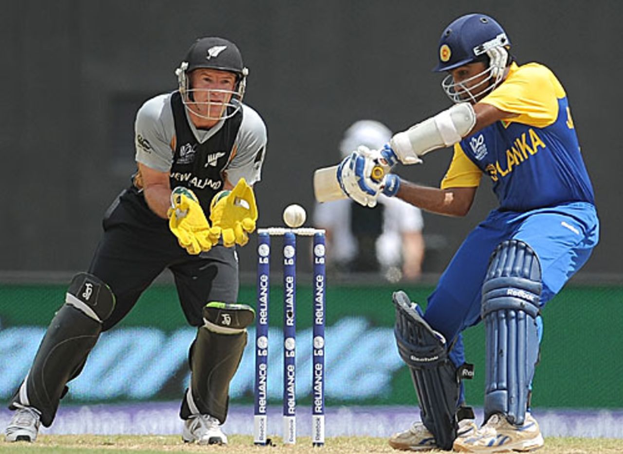 Mahela Jayawardene makes room to cut, New Zealand v Sri Lanka, ICC World Twenty20,Group B, Providence, April 30, 2010 