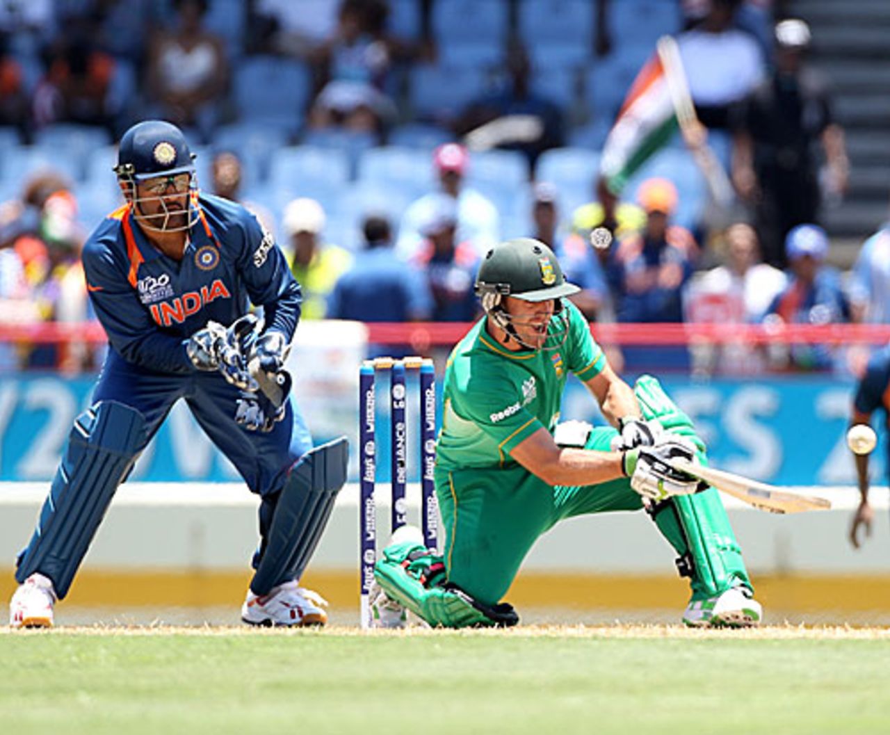 AB de Villiers attempts the lap shot, India v South Africa, World Twenty20, Gros Islet, May 2, 2010
