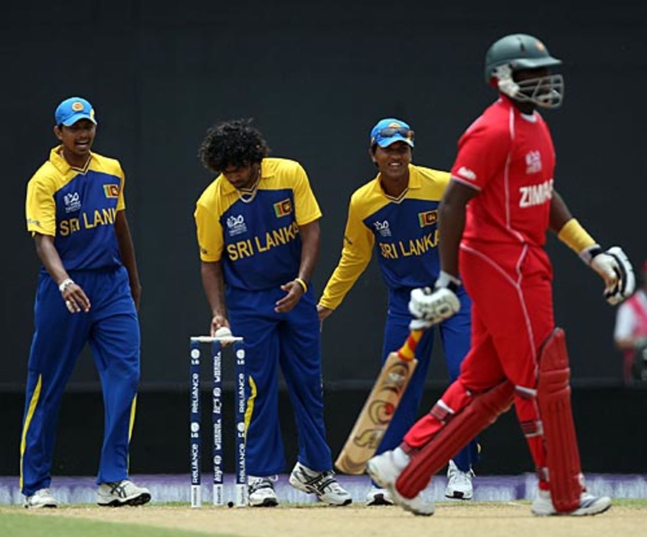 Lasith Malinga runs out Hamilton Masakadza, Sri Lanka v Zimbabwe, ICC World Twenty20, Guyana, May 3, 2010