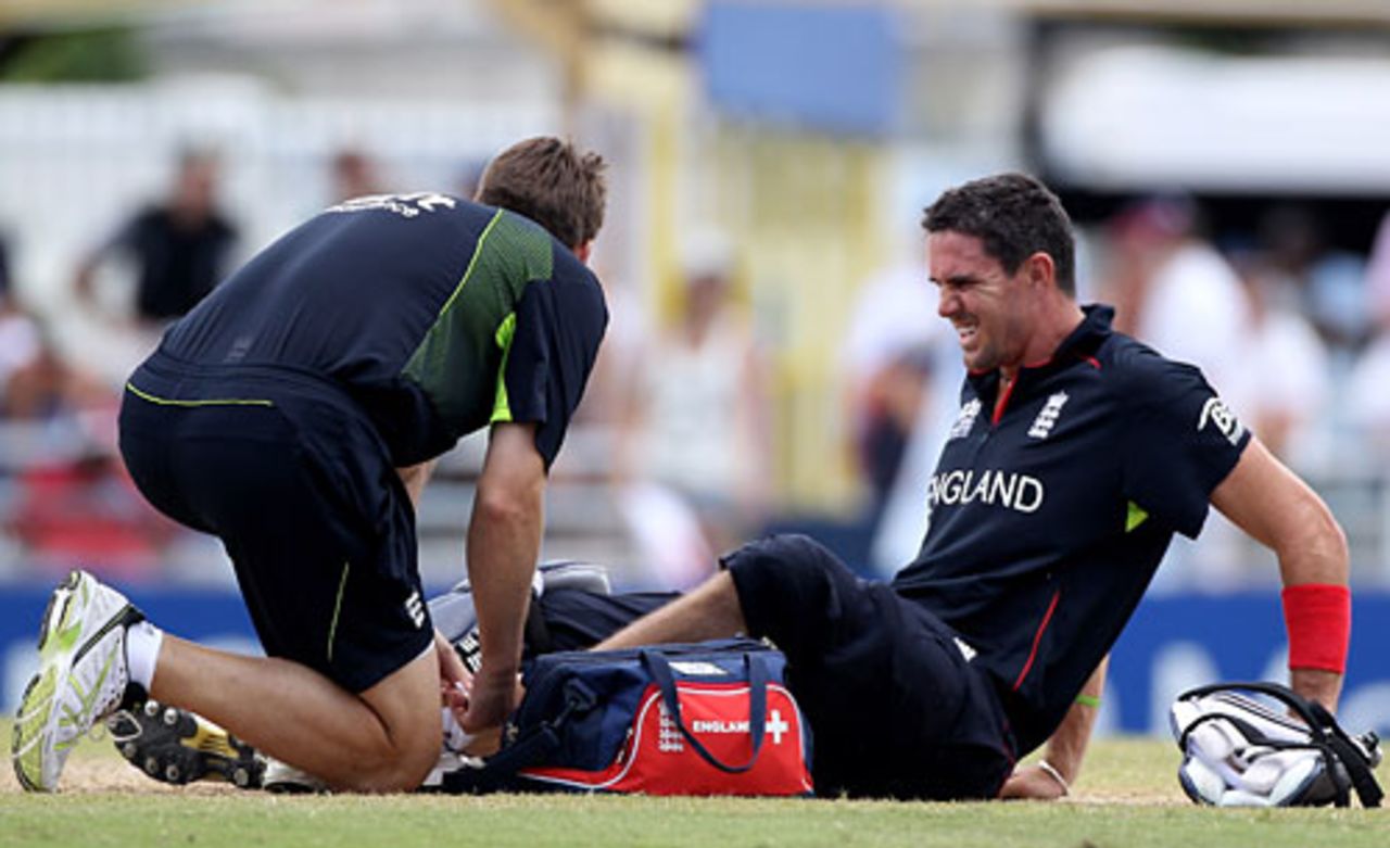 Kevin Pietersen needed treatment after smashing his bat into his ankle, England v Pakistan, Group E, World Twenty20, Barbados, May 6, 2010

