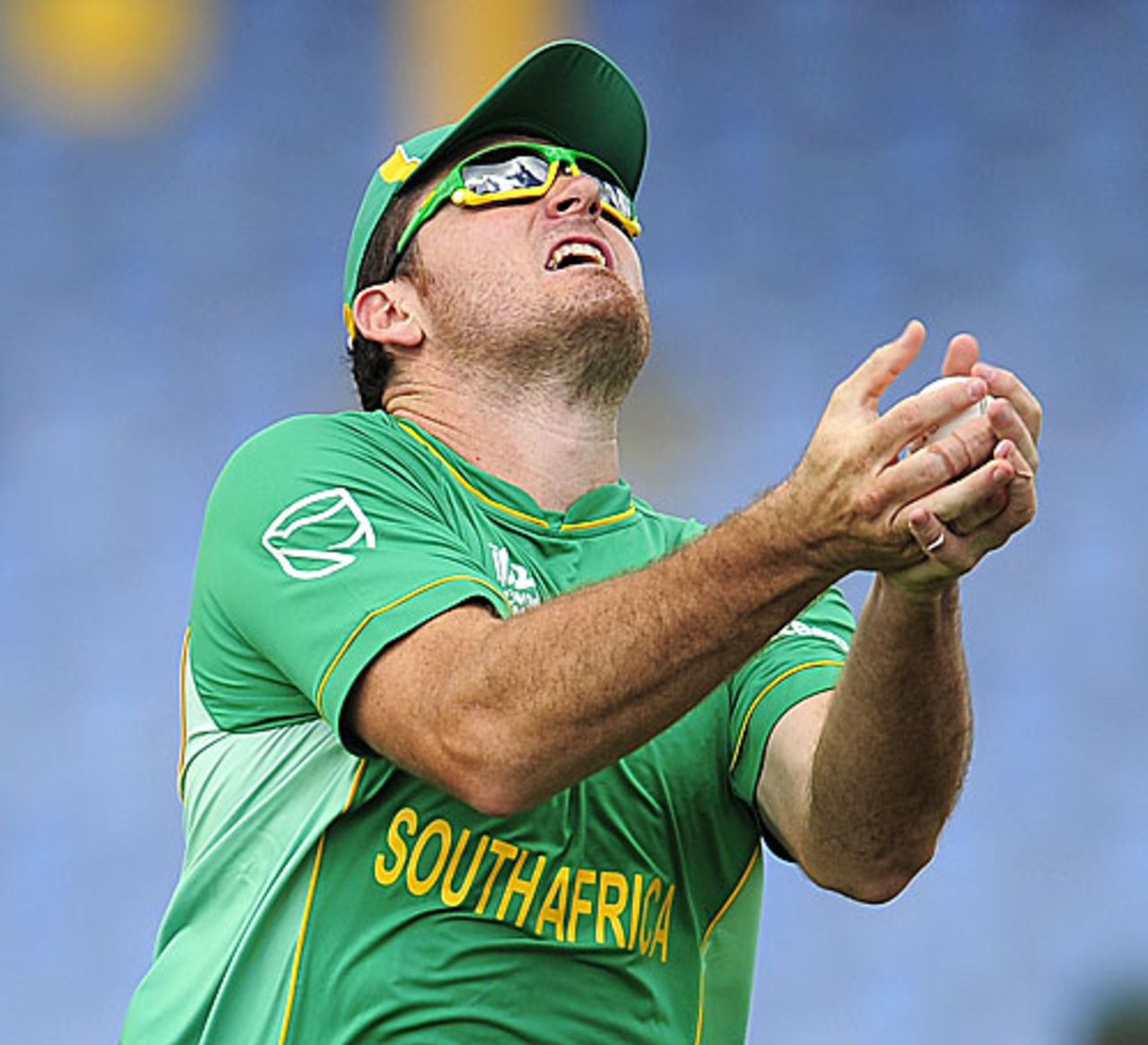 Graeme Smith catches a skier to get rid of Salman Butt , Pakistan v South Africa, Super Eights, ICC World Twenty20, St Lucia, May 10, 2010