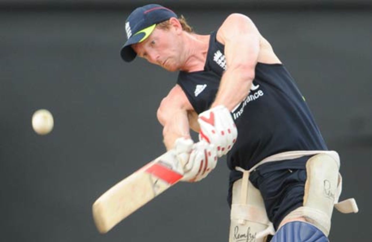 Paul Collingwood bats at training, St Lucia, May 12, 2010