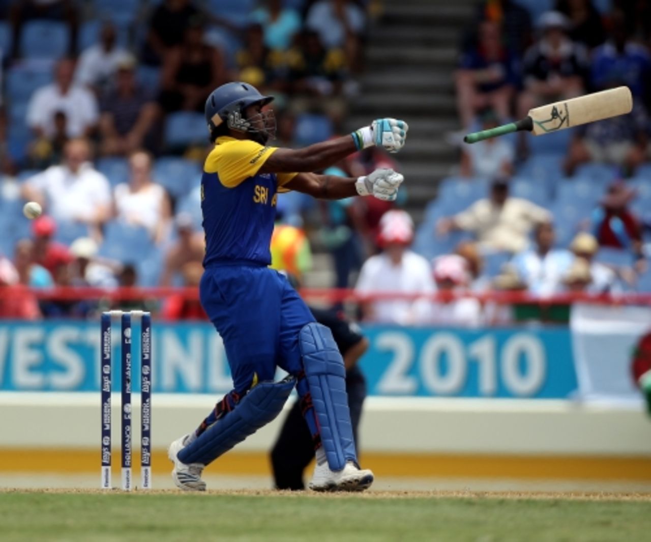 Chamara Kapugedera swung the bat out of his hands, but could only reach 16 from 27 balls, England v Sri Lanka, World Twenty20, 1st Semi-Final, Gros Islet, May 13, 2010 