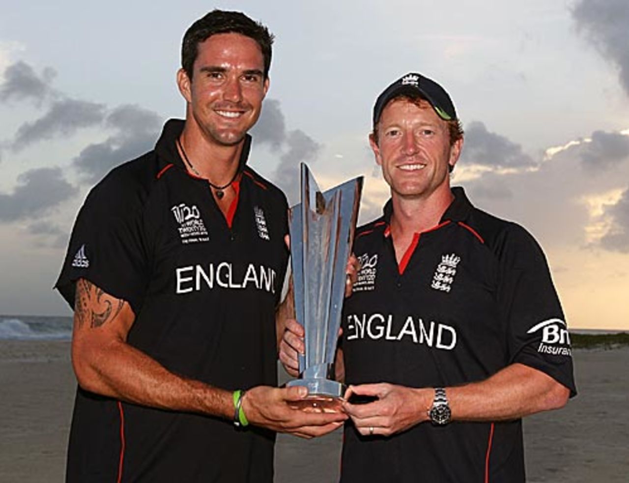 The Player of the Tournament and the winning captain, England v Australia, ICC World Twenty20 final, Barbados, May 16, 2010