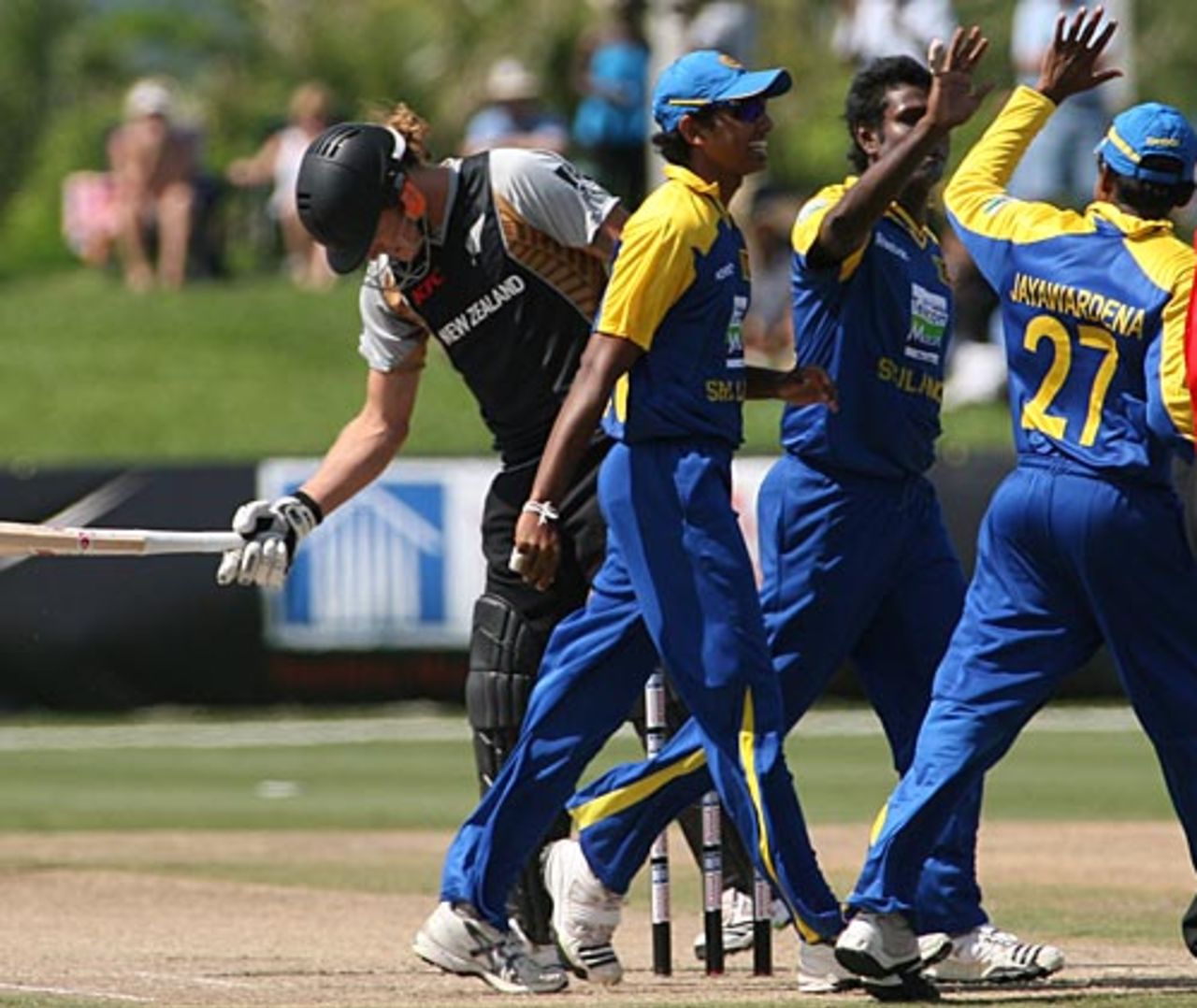 The Sri Lankans celebrate a wicket, New Zealand v Sri Lanka, 1st Twenty20 international, Florida, May 22 2010