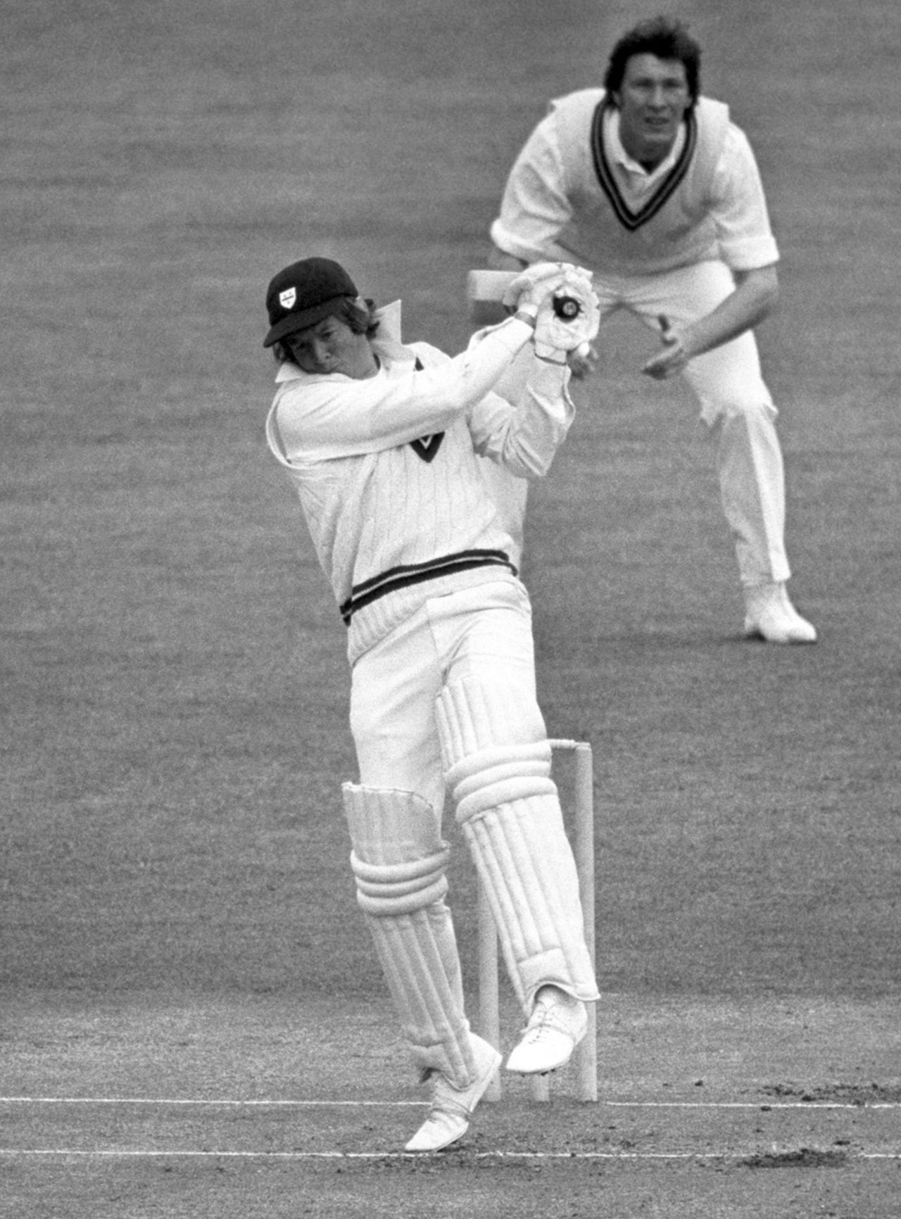 Glenn Turner hooks, Surrey v Worcestershire, County Championship, 1st day, The Oval, June 11, 1977