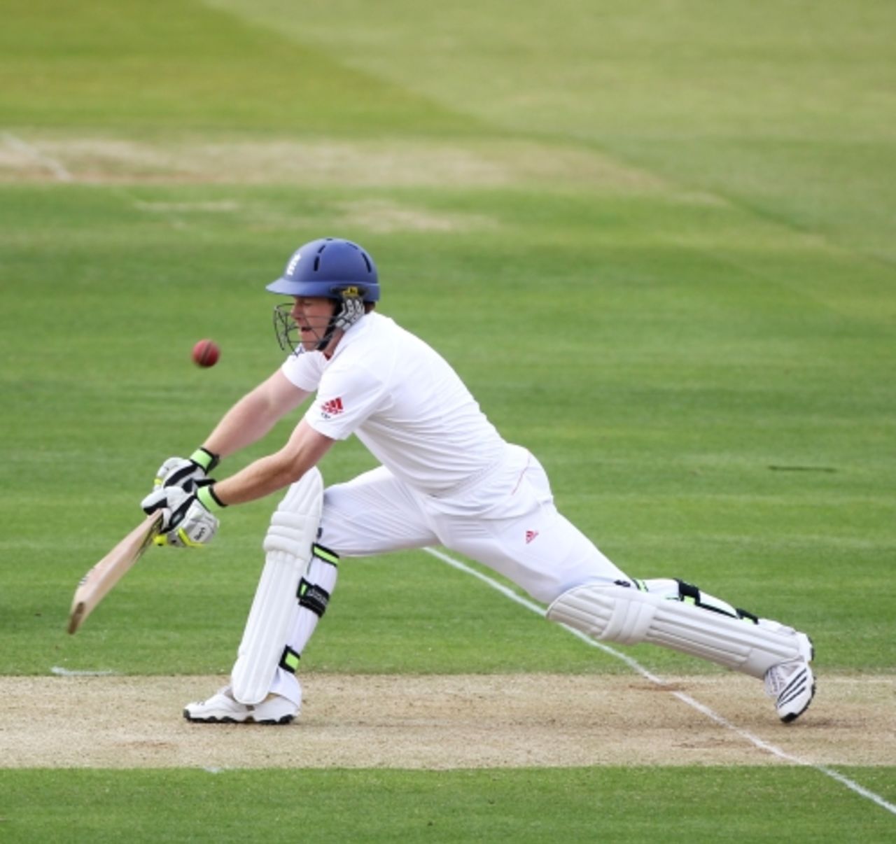 After settling in, Eoin Morgan was soon innovating and reverse-sweeping Shakib al Hasan for his first boundary in Test cricket , England v Bangladesh, 1st Test, Lord's, May 27, 2010