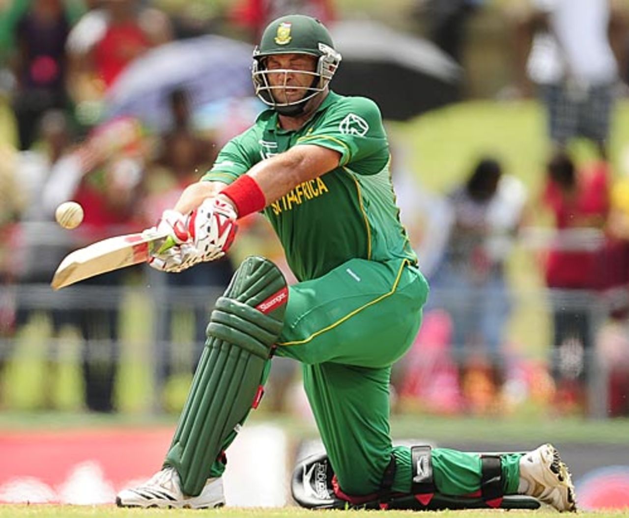 Jacques Kallis shuts his eyes and sweeps, West Indies v South Africa, 3rd ODI, Dominica, May 28, 2010