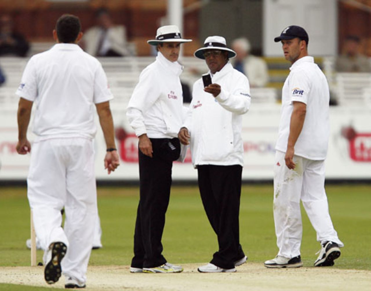 The umpires check for bad light, England v Bangladesh, 1st Test, Lord's, 3rd day, May 29, 2010